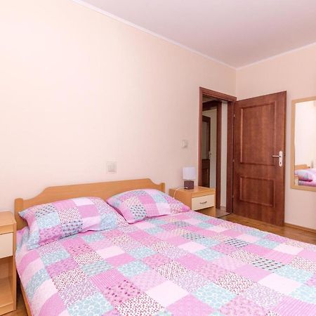 Apartments Balach Πόρετς Εξωτερικό φωτογραφία