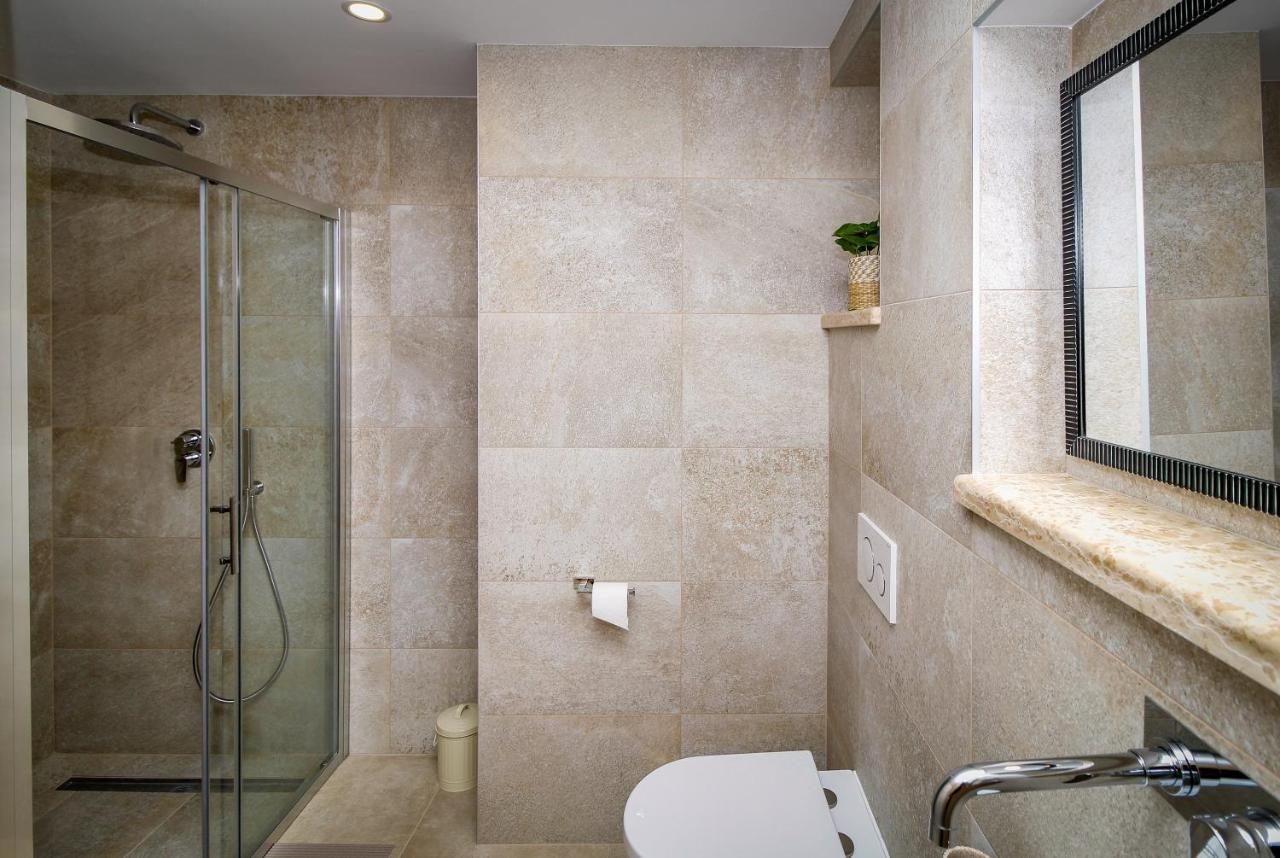 Apartments Balach Πόρετς Εξωτερικό φωτογραφία