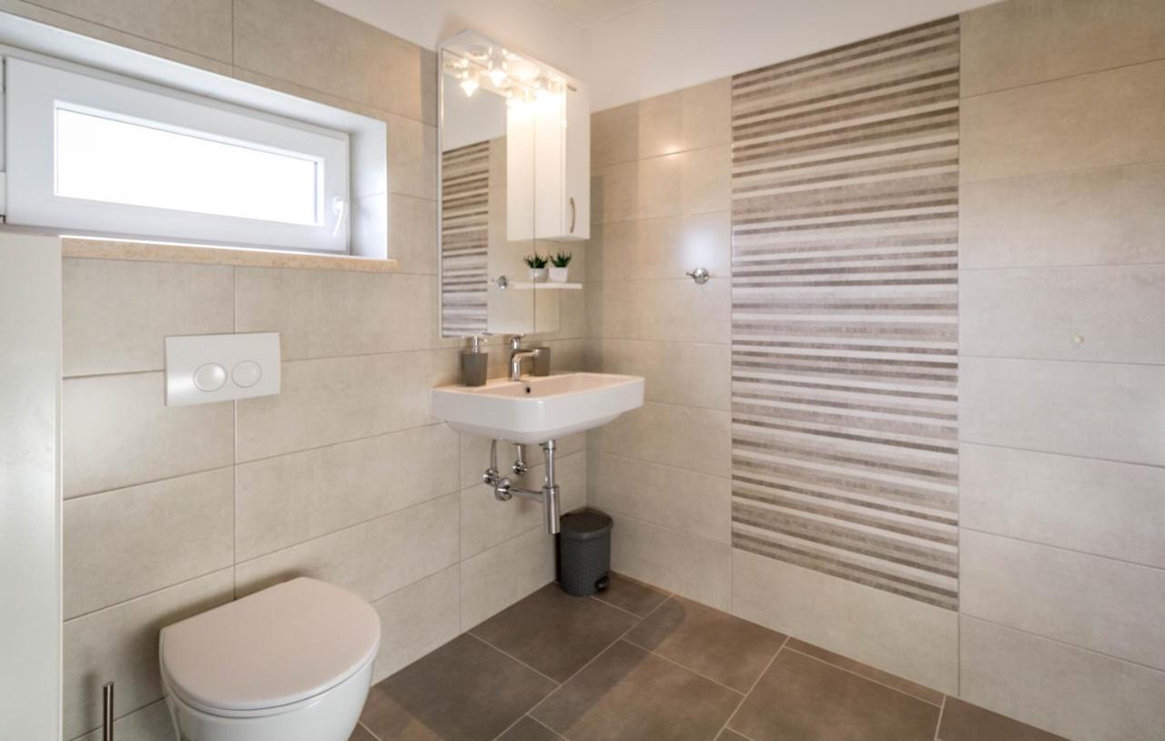 Apartments Balach Πόρετς Εξωτερικό φωτογραφία